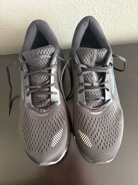Men's Running Shoes